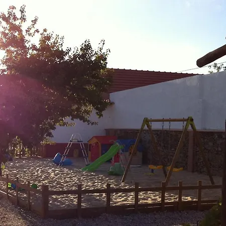 Casa Do Pinheiro Grande 3*
